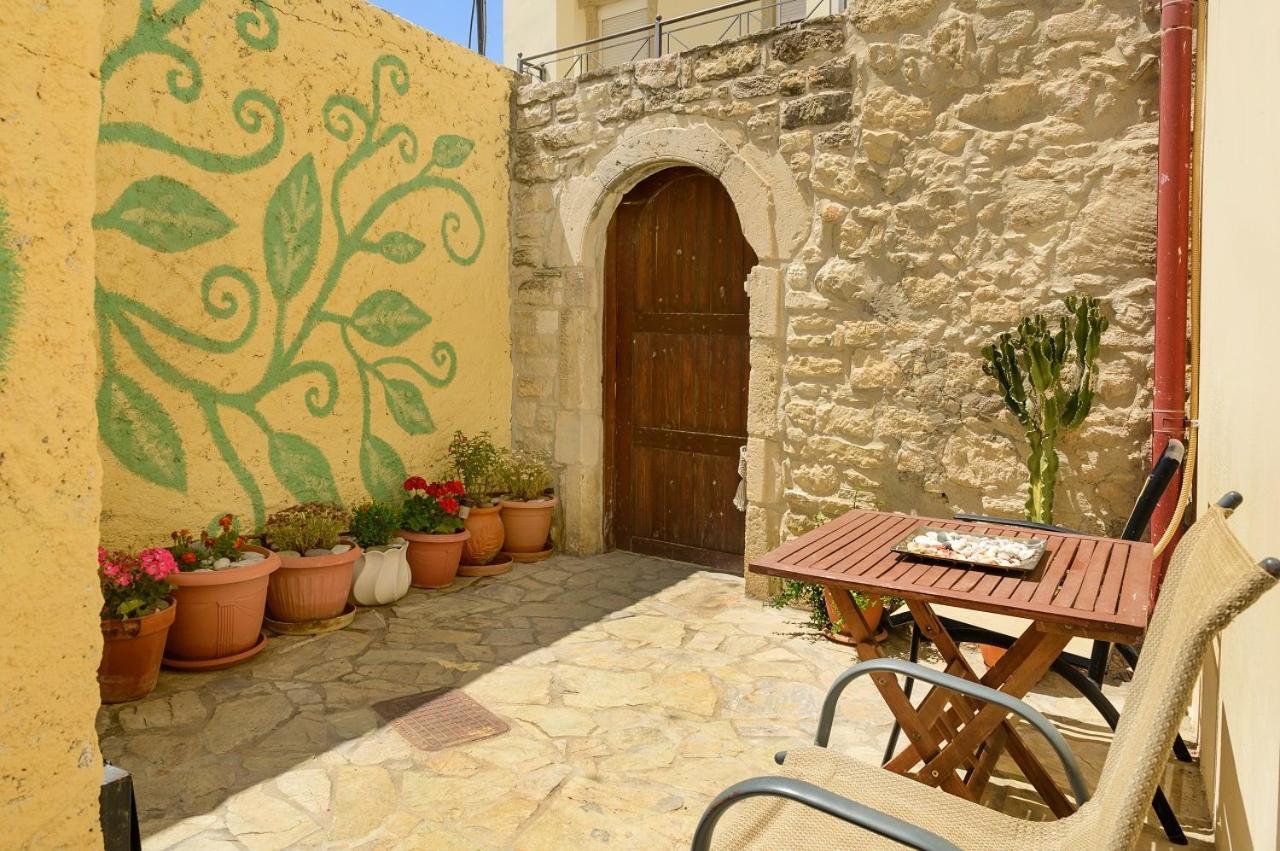 Kamilari Filoxenia Villa Bagian luar foto